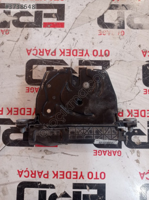 BMW 4 SEİSİ  BAGAJ KAPAGI KİLİDİ 918064-1071R