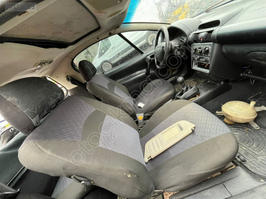 Opel Tigra Sunroof Koltuk Takımı