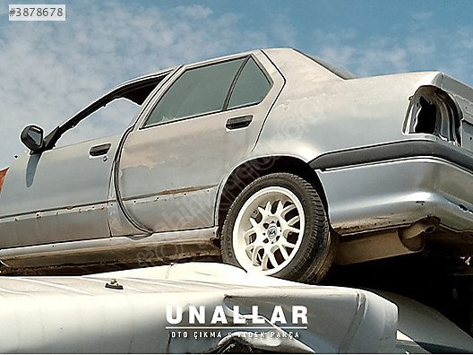 RENAULT 19 SAĞ ARKA ÇAMURLUK ve TÜM AKSAM | ÜNALLAR OTO ÇIKMA |