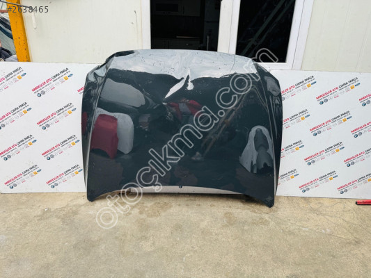 Volksvagen Passat b8 motor kaputu (füme renk) az hasarlı
