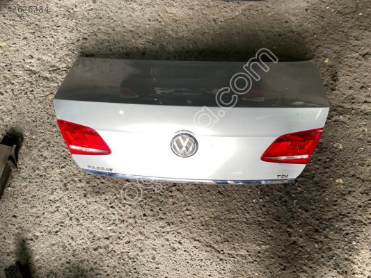 VOLKSWAGEN PASSAT 2014 B7 ÇIKMA ORJİNAL HATASIZ BAGAJ KAPAĞI