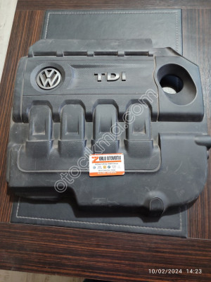 Volkswagen passat b.8 motor koruma üst kapak 04L 103 954 T