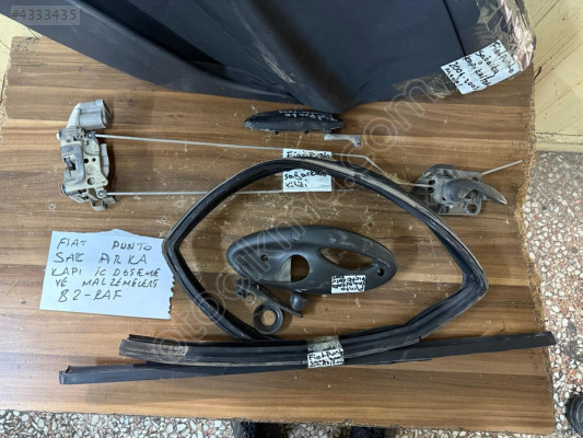 FİAT PUNTO SAĞ ARKA KAPI CAM OLUK FİTİLİ LASTİĞİ 00-05 MODEL