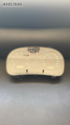 VOLKSWAGEN GOLF MK4 1.6 BENZİNLİ OTOMATIK 2001 KM SAATI ORIJINAL