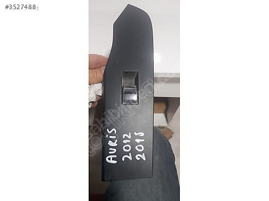 2007 VE 2018 TOYOTA AURİS SAĞ ÖN CAM AÇMA KAPAMA KONTROL DÜĞMELE