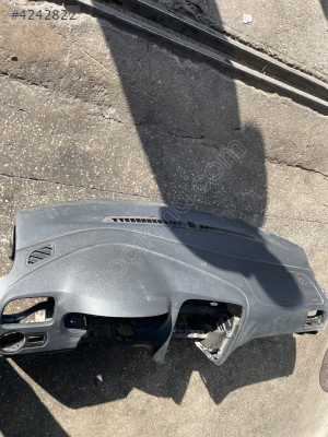 VOLKSWAGEN POLO 2012-2014 GÖĞÜS