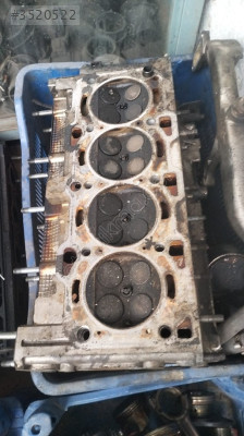 Alfa 145 1.4 silindir kapağı