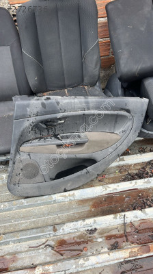 Fiat Linea sağ arka kapı döşemesi orj cıkma