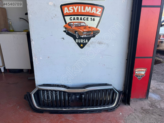 SKODA OCTAVİA ÖN PANJUR ORJİNAL 2021-