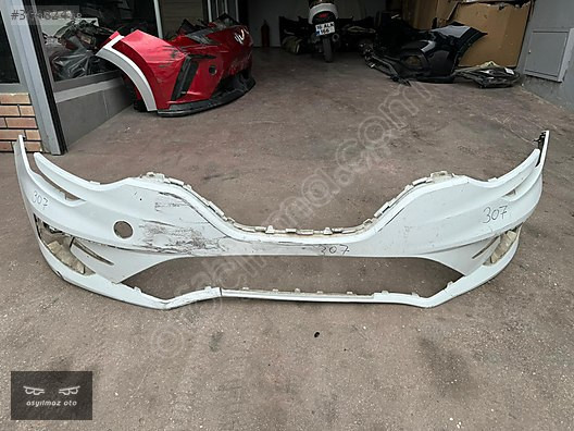 MEGANE 4 ÖN TAMPON (2021-2023) 601981009R