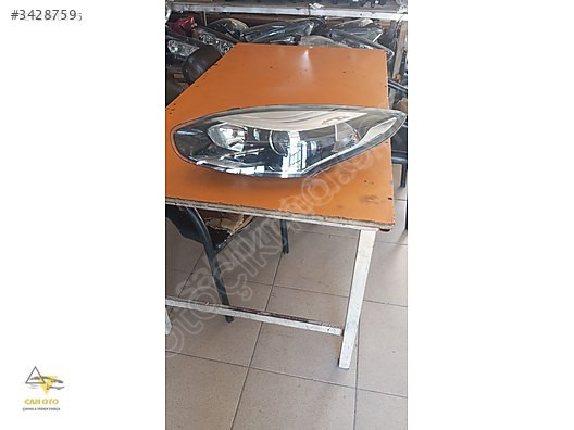RENAULT MEGANE 3 SOL FAR MAKYAJLI