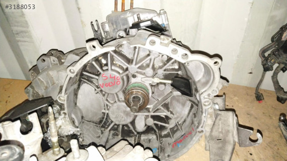 VOLVO S40 1.8 ŞANZUMAN ÇEVİK OTO ÇIKMA BURSA