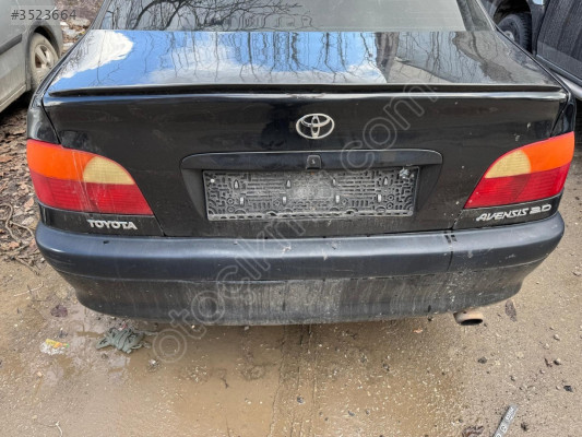 TOYOTA AVENSİS SÖKME SİYAH BAGAJ KAPAĞI ARKA TAMPON KESME KIÇ