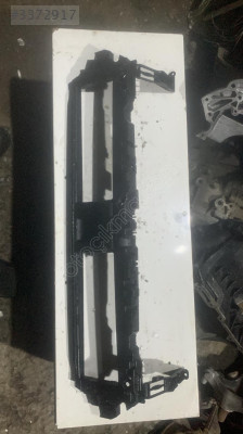 8W0807771 audi a4 panjur tutucu profil