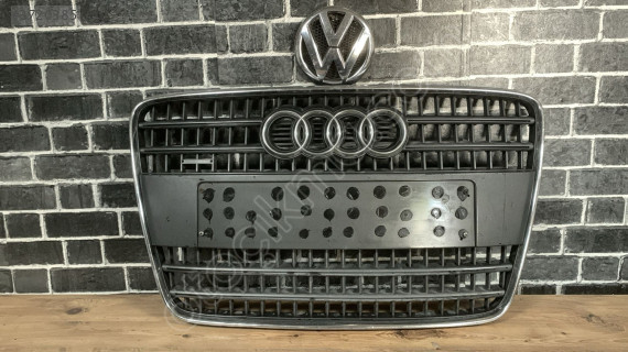 2007-2009 Audi Q7 Modeli İçin Ön Panjur - 4L0853651