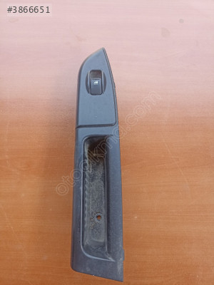 Hyundai Getz Sağ Ön Kapı Cam Açma Düğmesi
