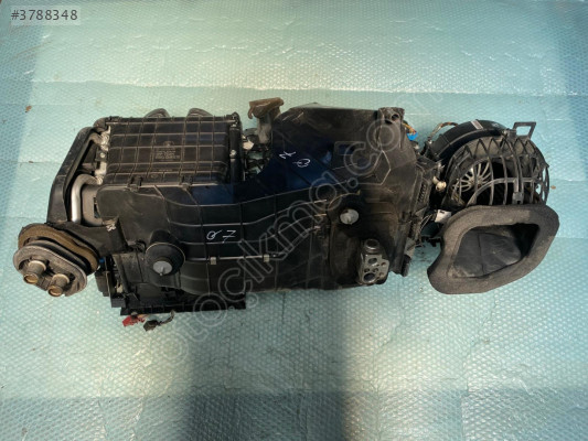 AUDİ Q7 KALORİFER KUTUSU *ALKAN OTOMOTİV*