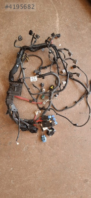 RENAULT CLİO - 0.9 MOTOR ÜSTÜ TESİSAT