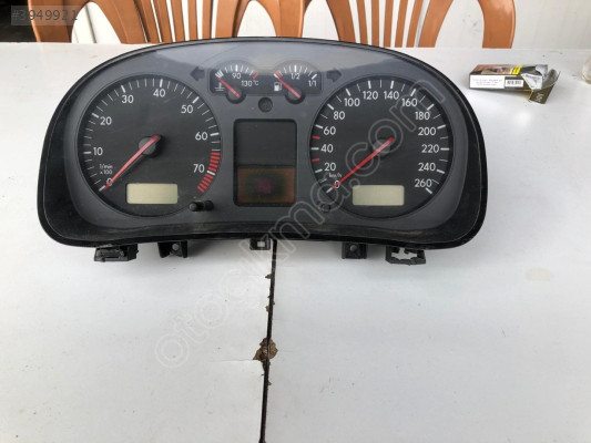 ÇIKMA VOLKSWAGEN GOLF 4 GÖSTERGE PANELİ