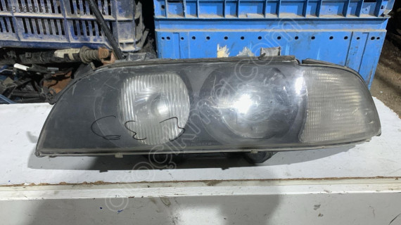 Orjinal Çıkma BMW E39 5 Serisi Sol Ön Far - Mermekli