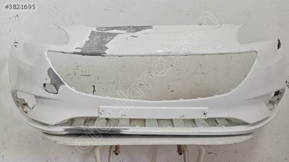 Opel corsa  E ön tampon
