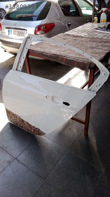 Fiat Egea sol arka kapı orijinal