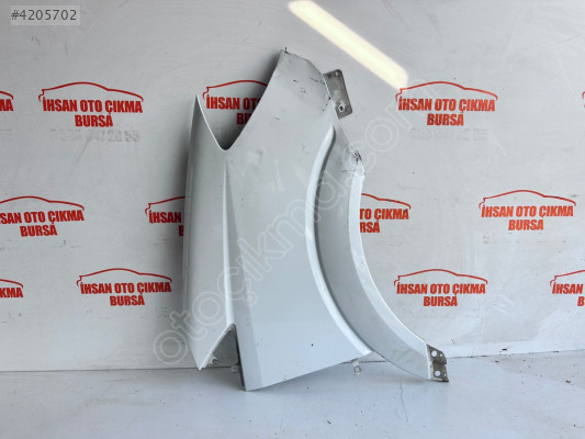 Mercedes sprinter sağ ön çamurluk orijinal çıkma beyaz