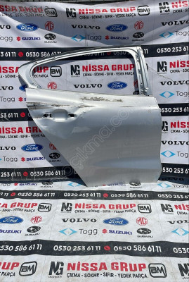 FORD FOCUS 2019-25 SAĞ ARKA KAPI ORJİNAL ÇIKMA