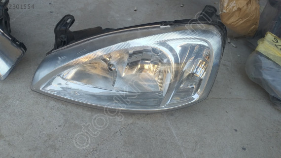 Opel Corsa C sağ sol far çıkma orjinal