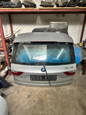 BMW X3 BAGAJ KAPAĞI HATASIZ BOYASIZ ORJİNAL ÇIKMA PARÇA