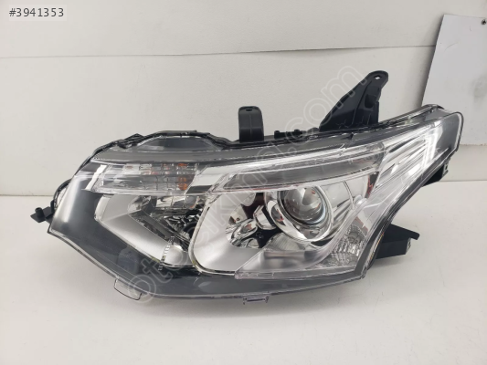 MITSUBISHI OUTLANDER ÇIKMA ORJİNAL SAĞ - SOL FAR