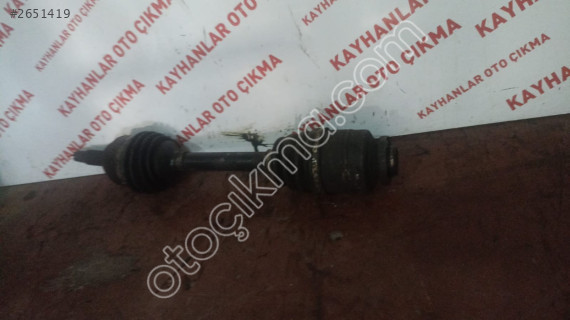 VW Passat B5 Modeli İçin Sol Aks Çıkma Parça