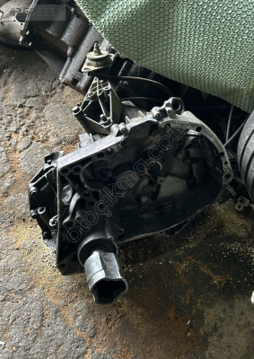 RENAULT 19 1.9 ŞANZIMAN .