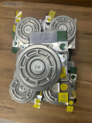476602867R 10.0220-2530.4 Dacia Jogger ABS Beyni