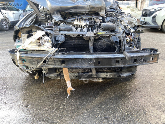 VOLVO S40 - ÖN TAMPON DEMİRİ