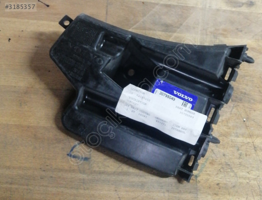 Volvo S60/V60 Ön Tampon Sağ Montaj Braketi 30796626