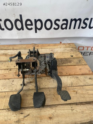 Peugeout 301 C Elysee Pedal Takımı Orjinal Çıkma