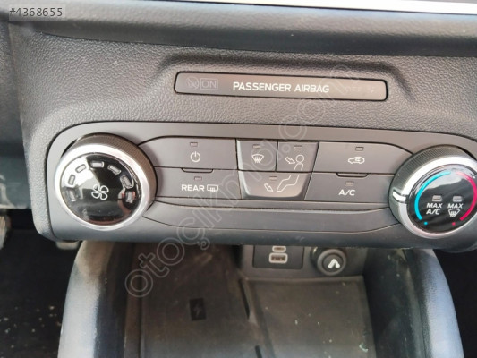 2023 Ford KUGA KLİMA KONTROL PANELİ
