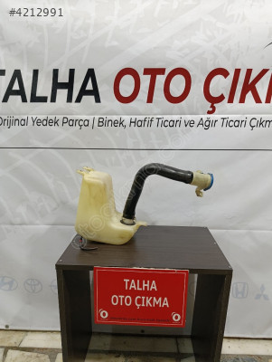 Land Rover Freelander 1 Silecek Suyu Deposu