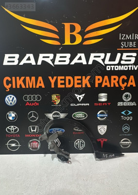 AUDİ A4 SAĞ BAGAJ MENTEŞESİ 8W5827306A
