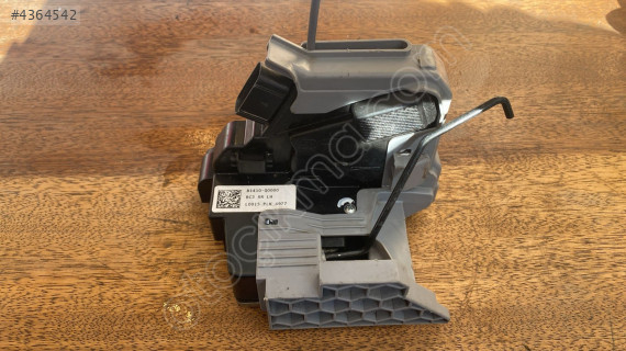 HYUNDAİ İ20 SOL ARKA KAPI KİLİDİ 2022 81410-Q0000