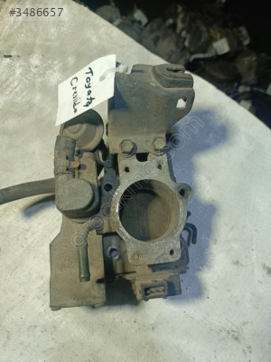 Toyota Cressida Gaz-Boğaz Kelebeği