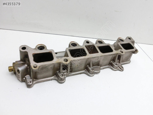 03C133202AQ ORJİNAL  1.4 TSİ CAX MOTOR EMME MANİFOLD ALT PARÇASI