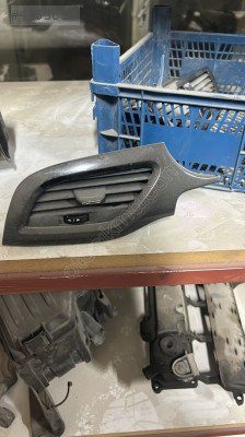 OPEL CORSA E ÇIKMA ORJİNAL SOL HAVALANDIRMA IZGARASI