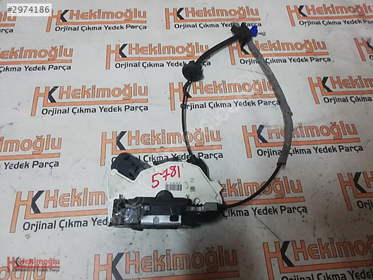 VW GOLF KAPI KİLİDİ SAĞ ARKA 5K4 839 016 AF