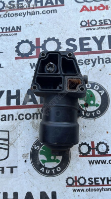 03L115389C Volkswagen cay motor yağ filtresi kütüğü gövdesi