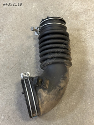 2015-2020 MİTSUBİSHİ L200 HAVA FİLRESİ GİRİŞ HORTUMU ORJ ÜRÜN