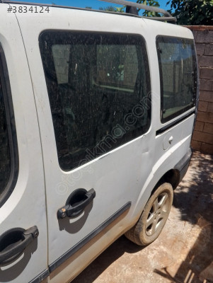 Fiat Doblo sol arka sürgülü kapi