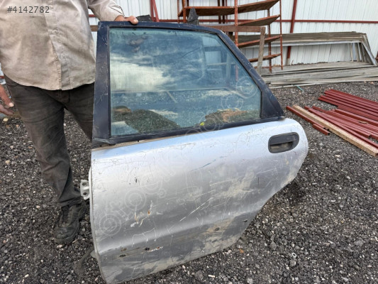 VOLVO S40 SOL ARKA KAPI CAMI ORJİNAL ÇIKMA 1998 MODEL