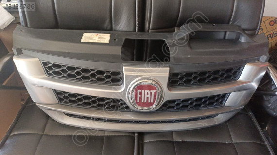 Fiat Freemont ön panjur çıkma orjinal